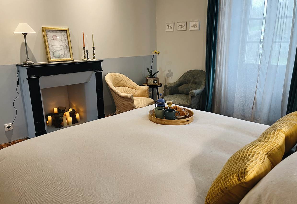 Chambre 3 - Domaine Labouroume - chambre d'hote a la campagne4