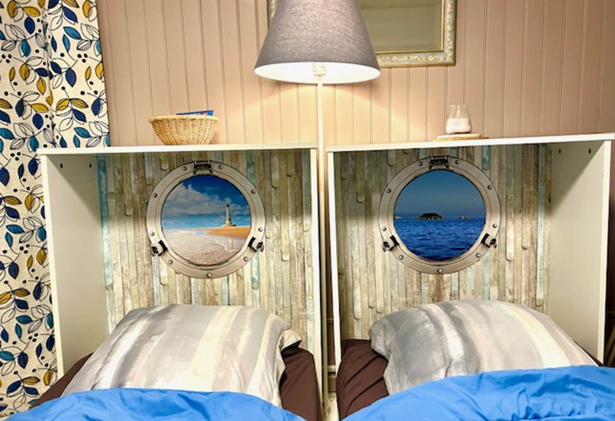 Lits pliables 90x190 dans le séjour