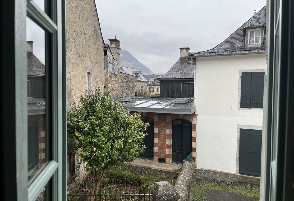 03.Views.Mandragot.Bedous