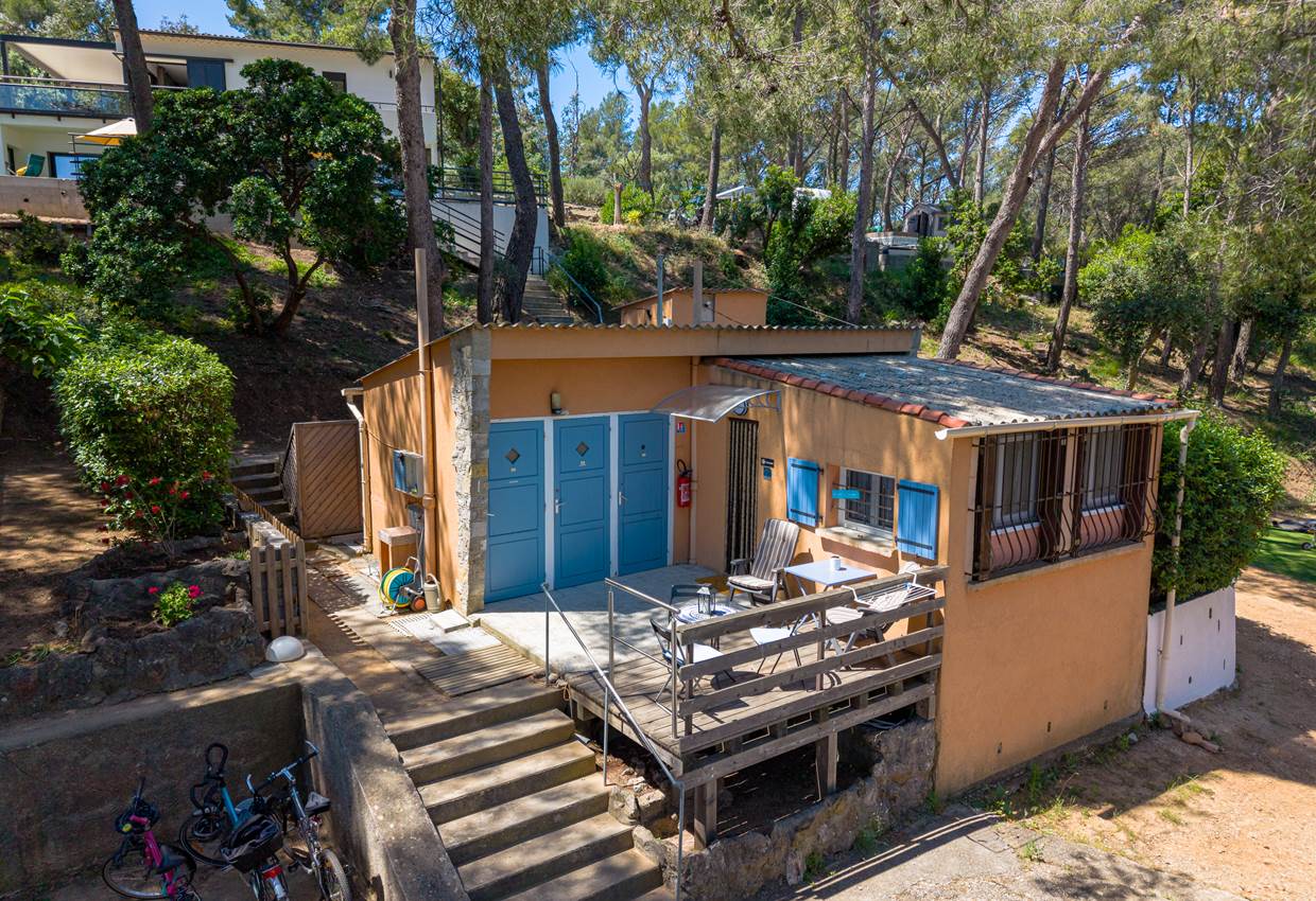 Cabanon vue générale