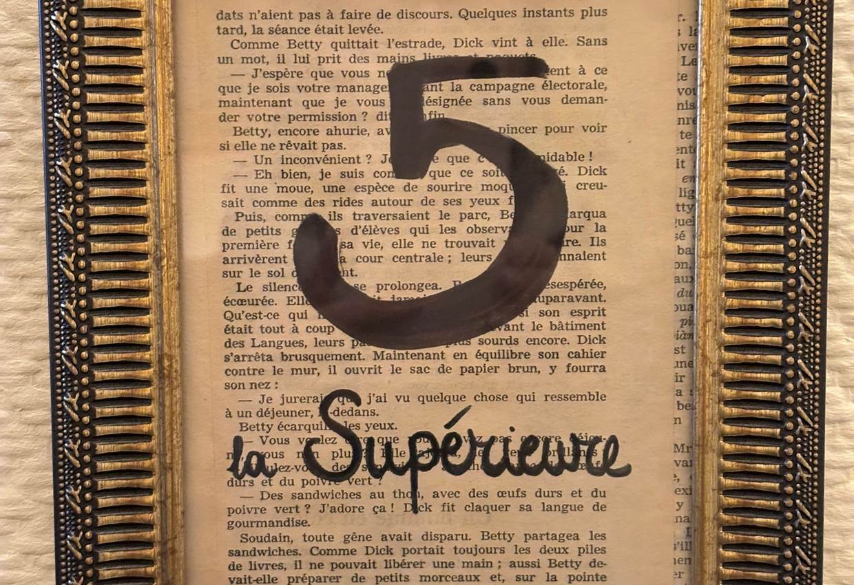 Chambre 5 La Supérieure