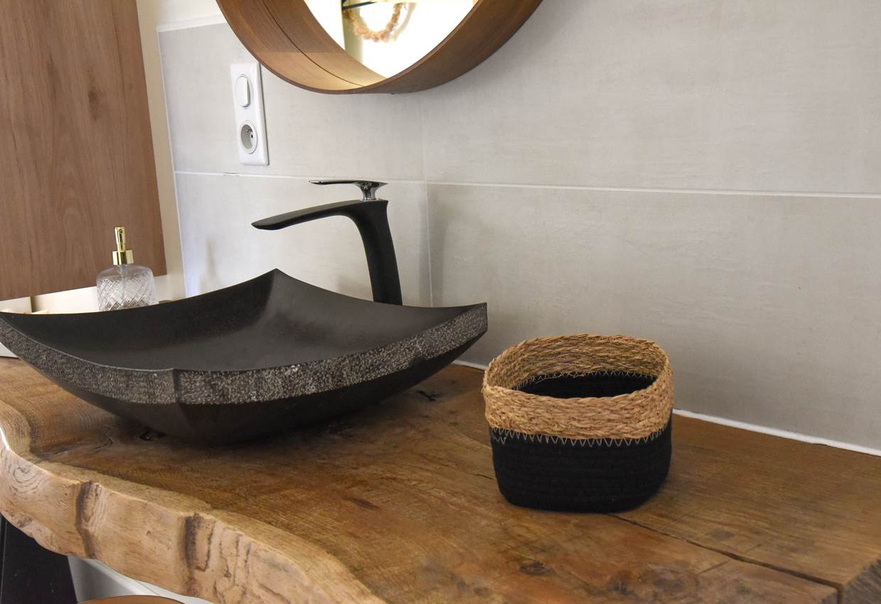 #ClosSaintJoseph_SalleDeBain