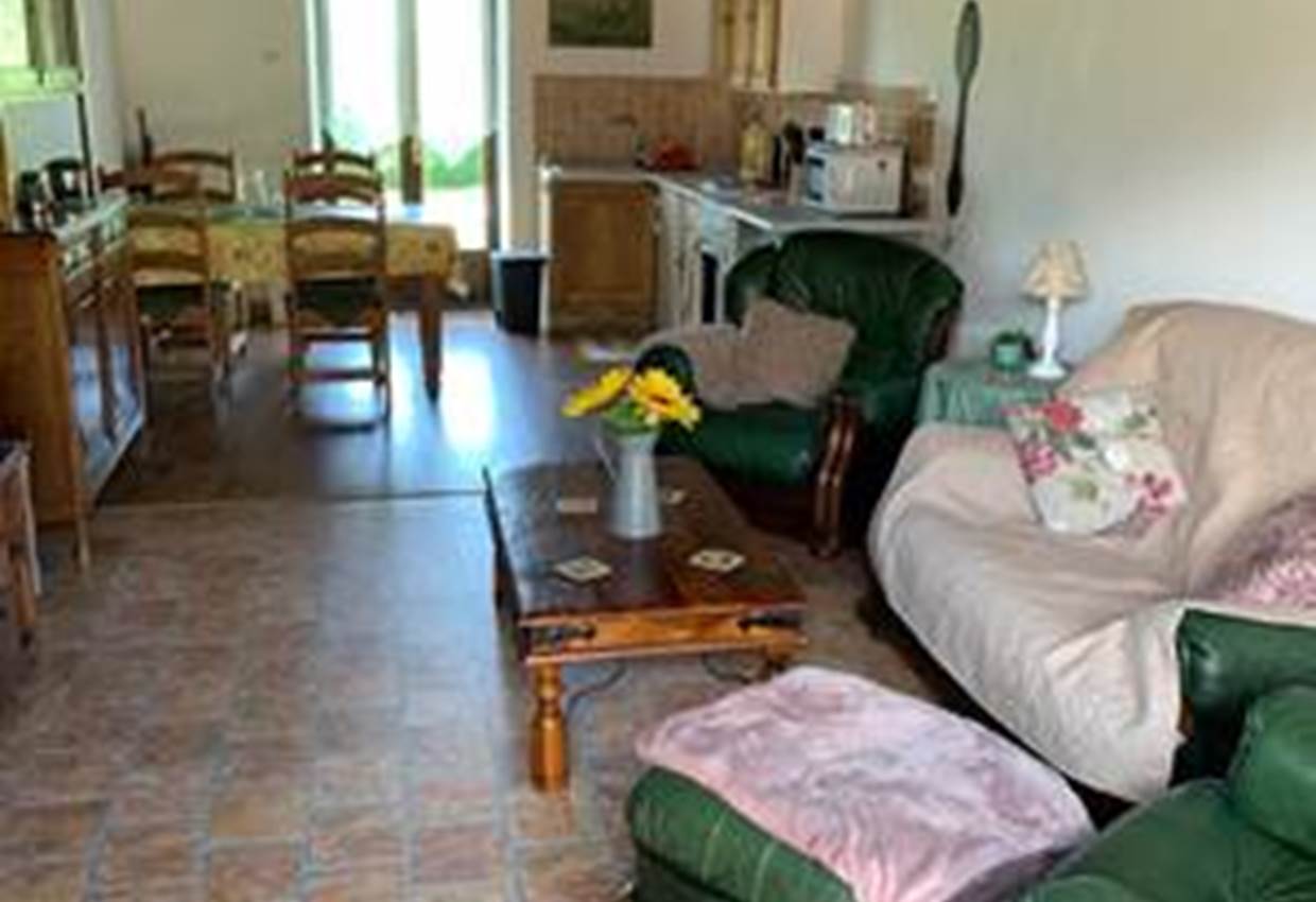 Living area in Sunrise