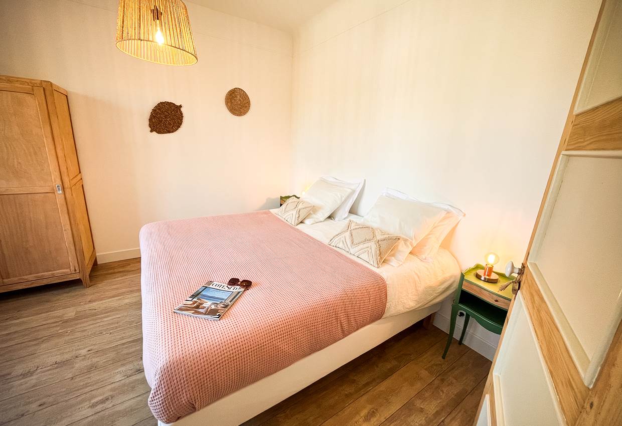 gites corbieres la boheme montseret chambre