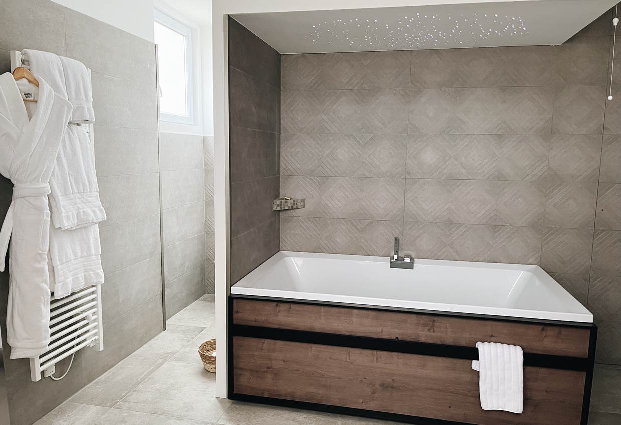 Chambre 2 - Domaine Labouroume - chambre d'hote a la campagne9