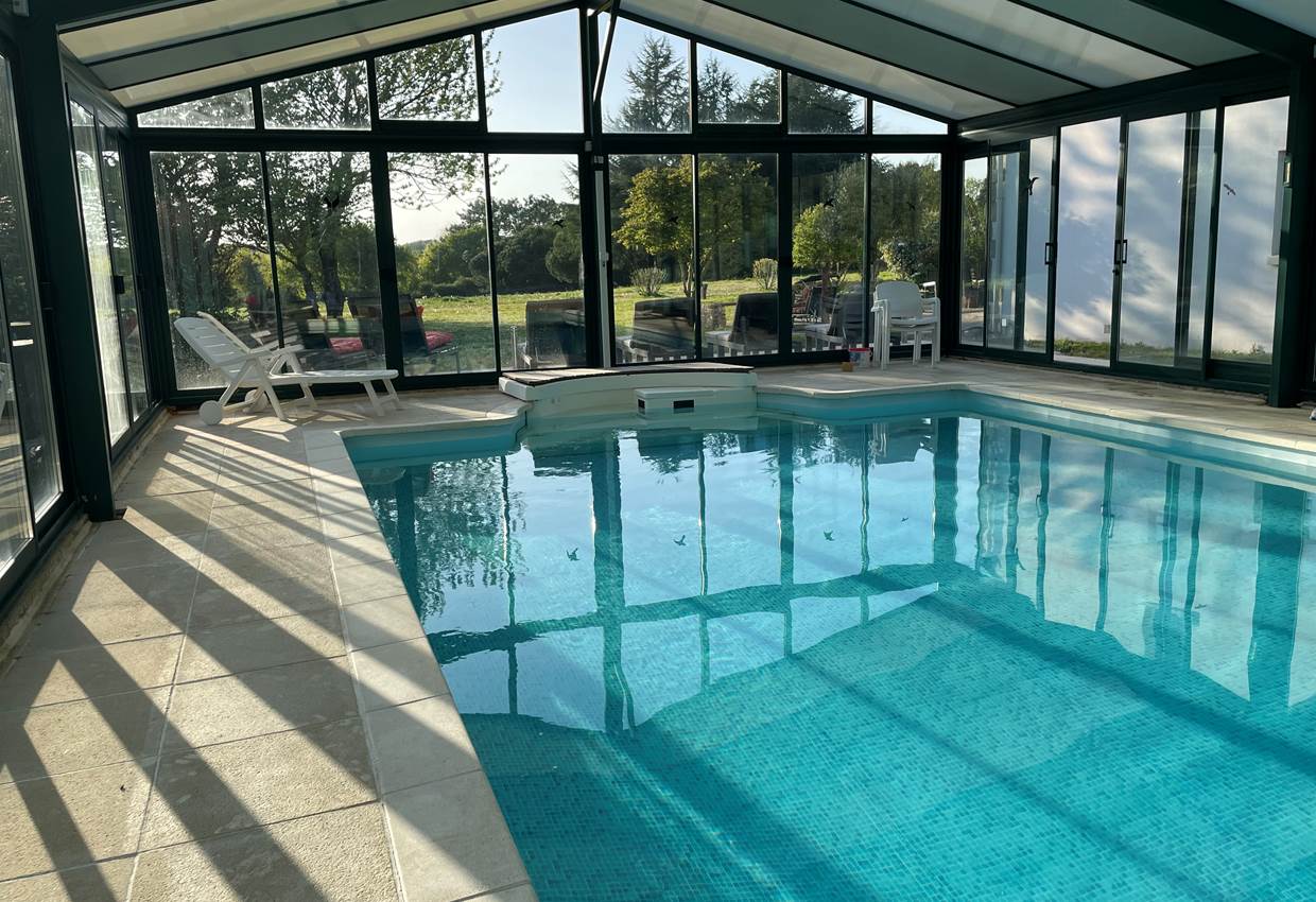 Piscine couverte chauffée