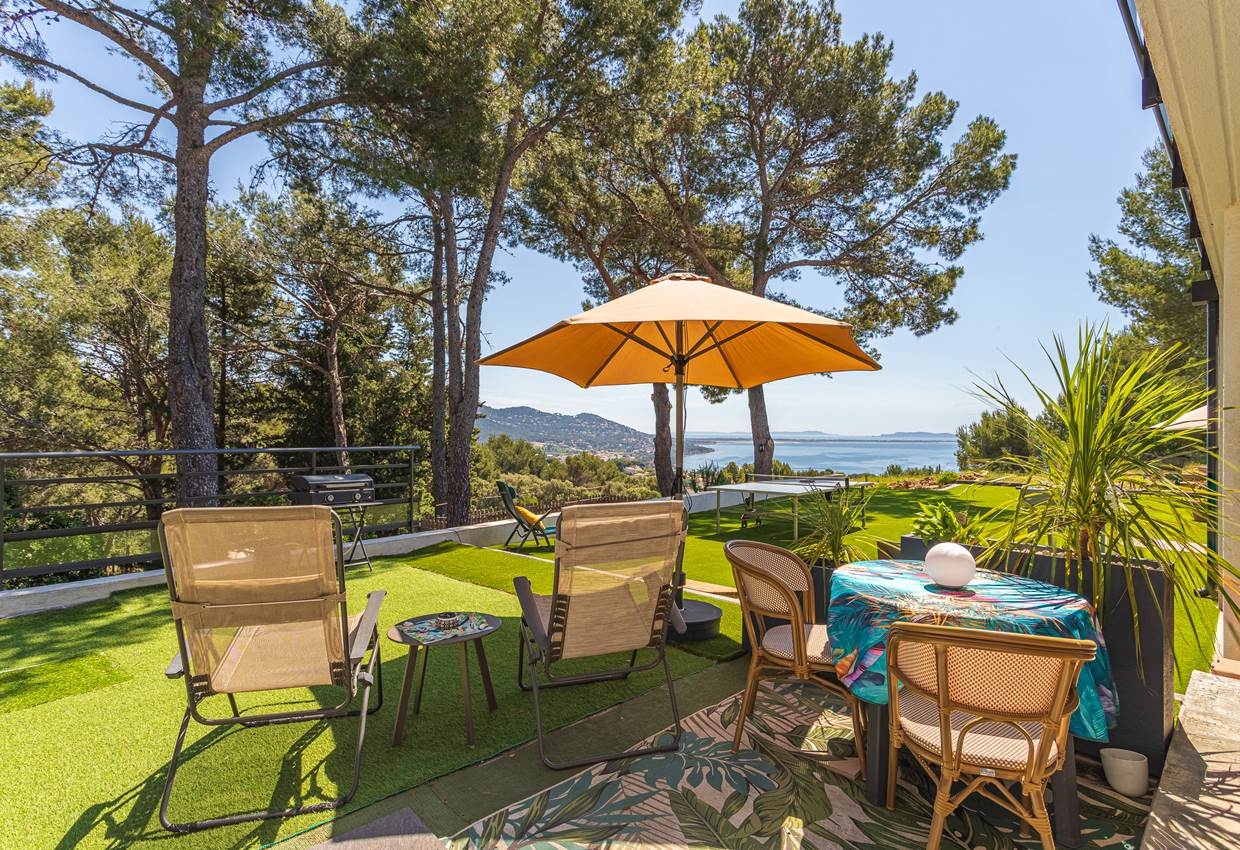 TRAMONTANE Terrasse