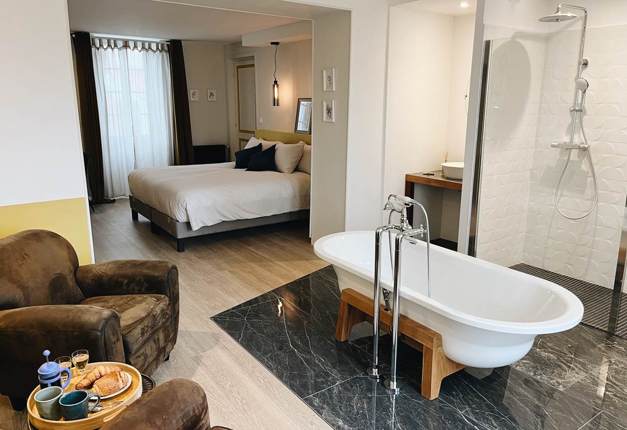 Chambre 1 - Domaine Labouroume - chambre d'hote a la campagne 1