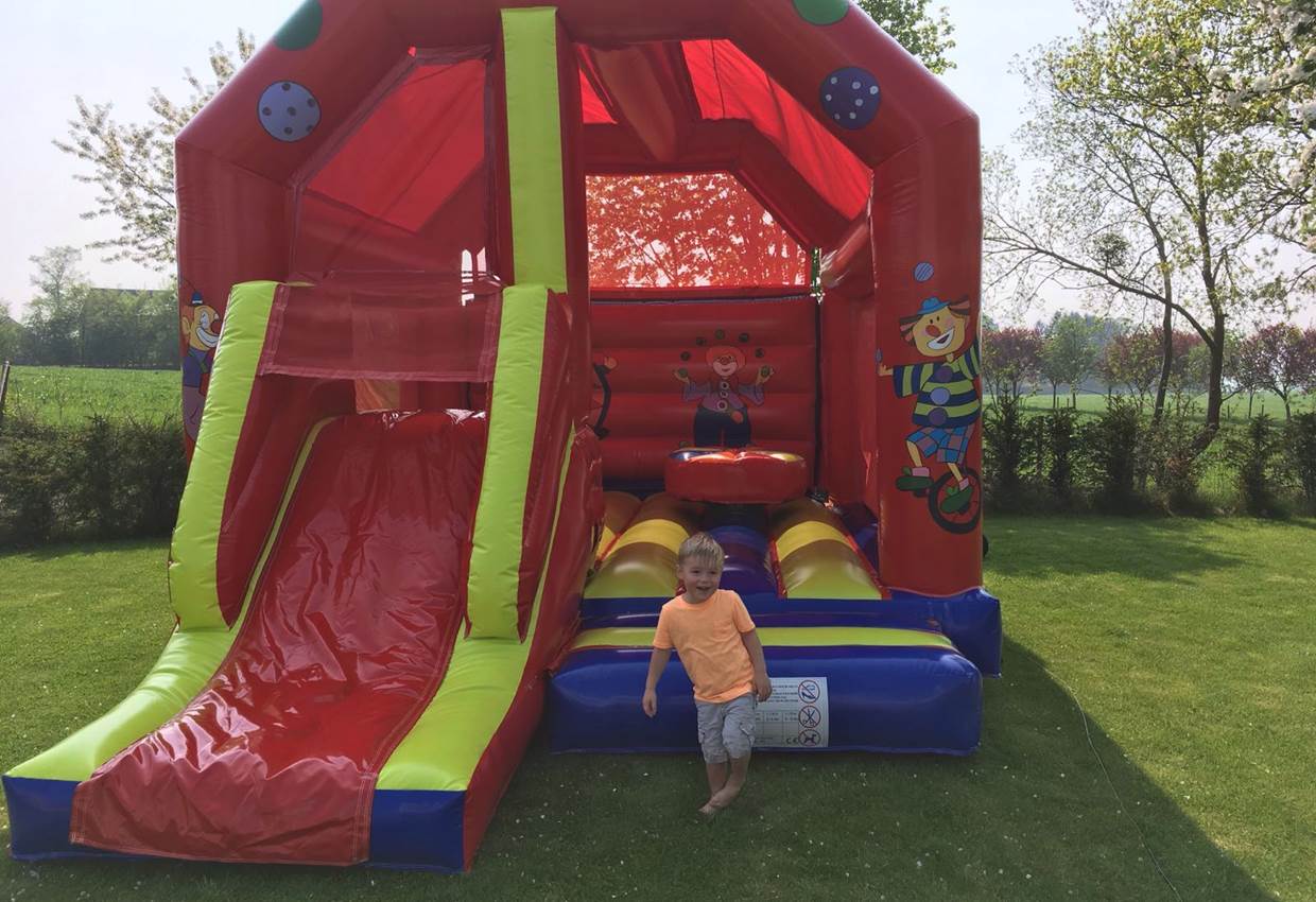 Possibilité de louer un chateau gonflable