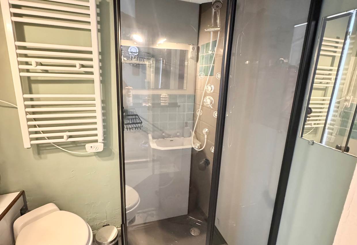 05_SDB_Chambredhotes_Maison Luard_Bedous