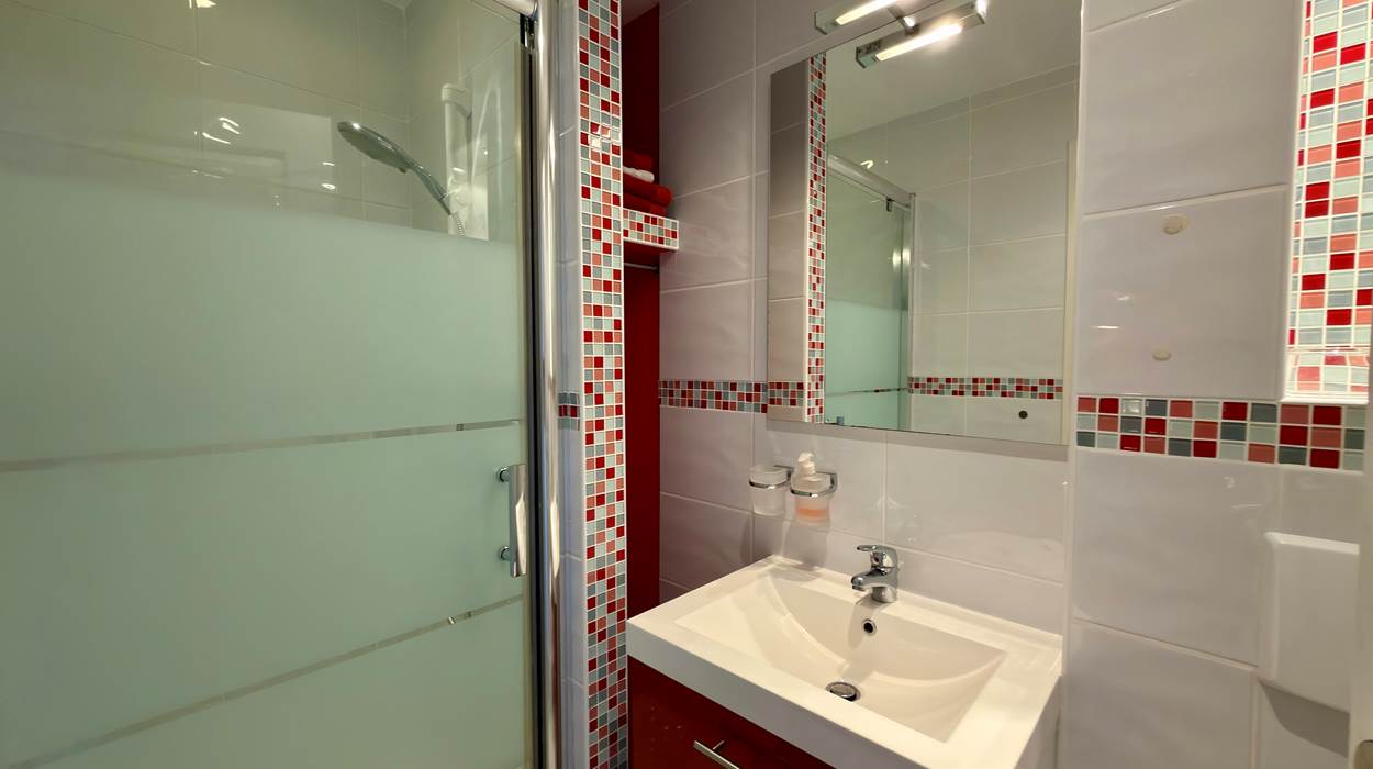 Salle douche privative et WC