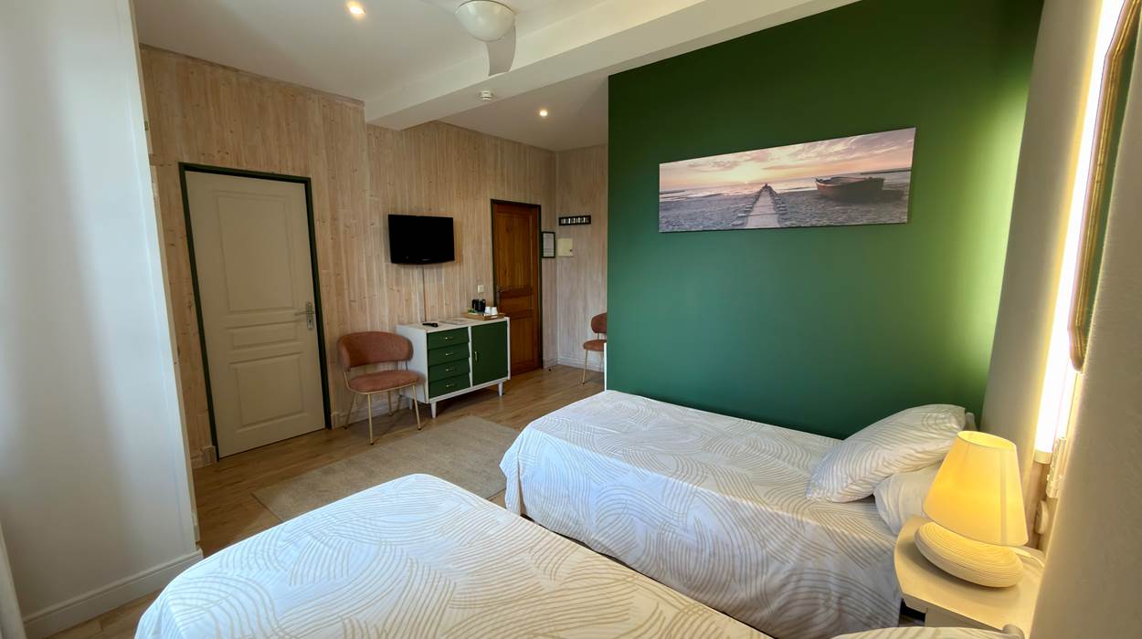 Chambre Les Pins - Lits Jumeaux - Horizon des Landes Doazit