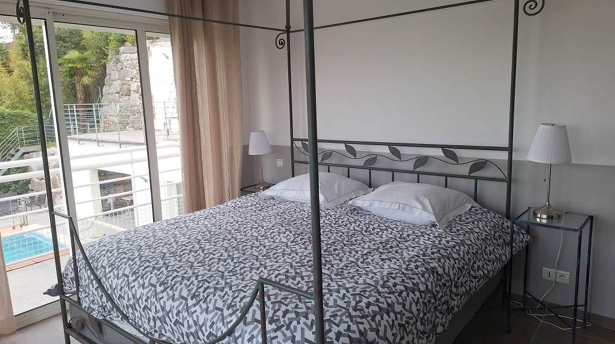 Chambre confortable location villa