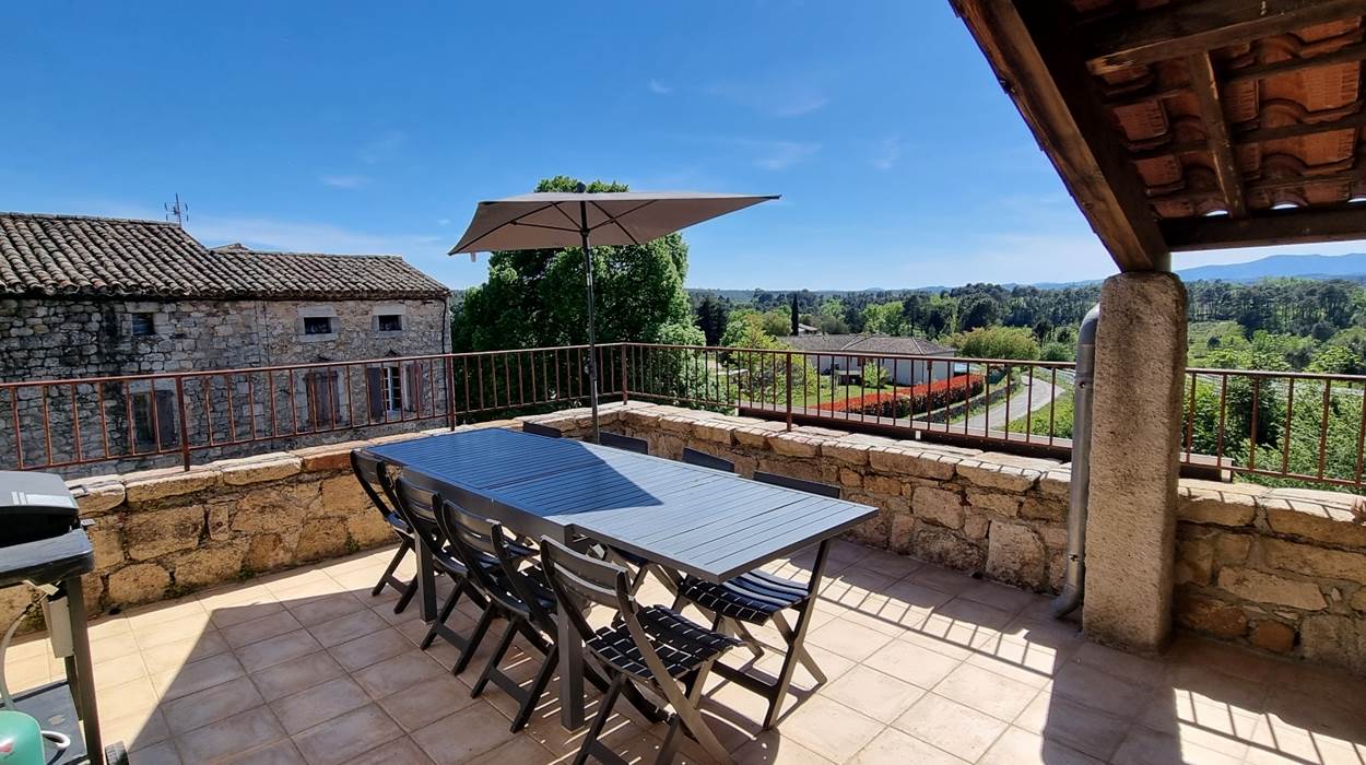 TERRASSE GÎTE.1