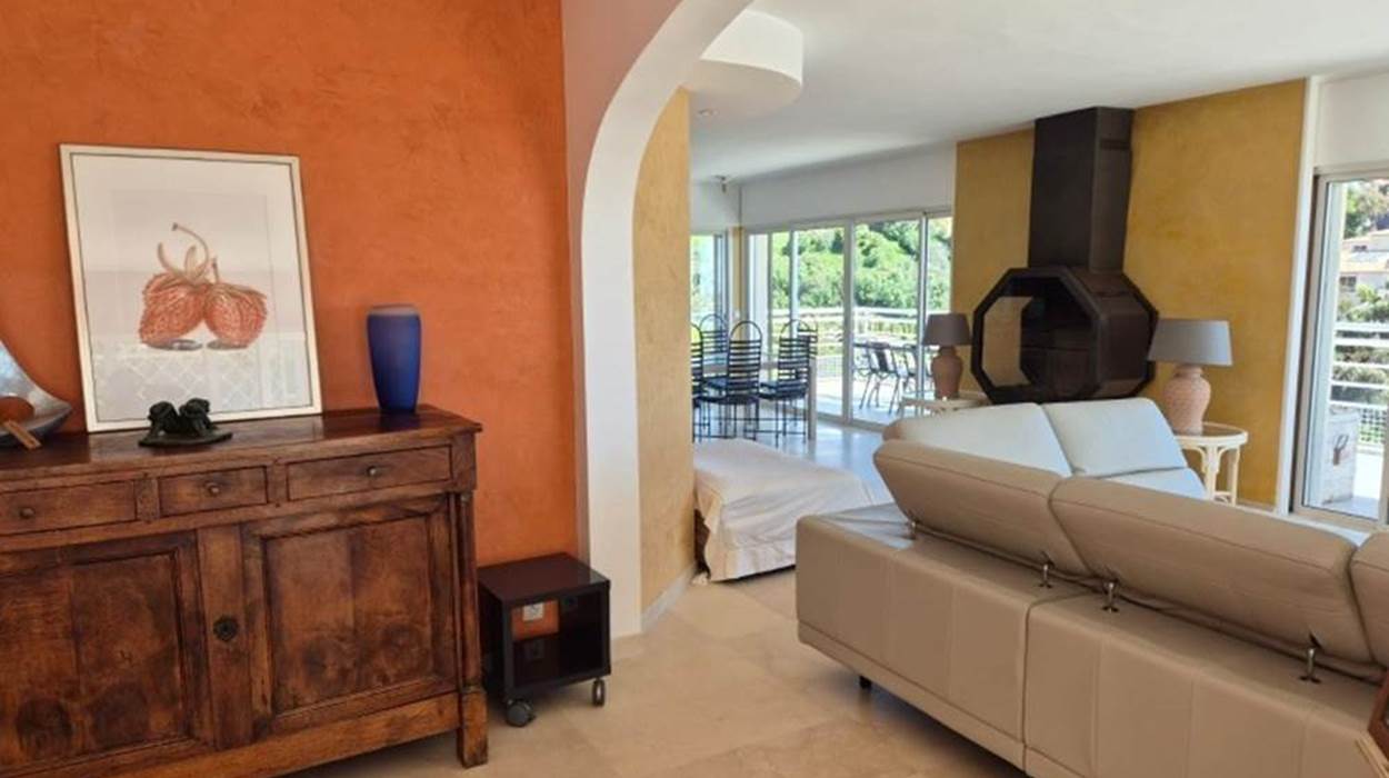 Espace double salon villa Super Cannes