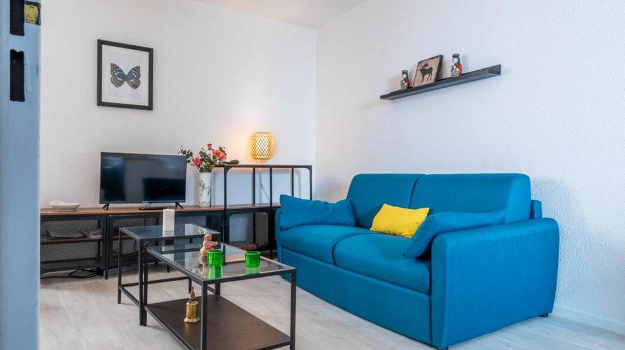 patio-prive-barbecue-cour-interieure-lourdes.jpg