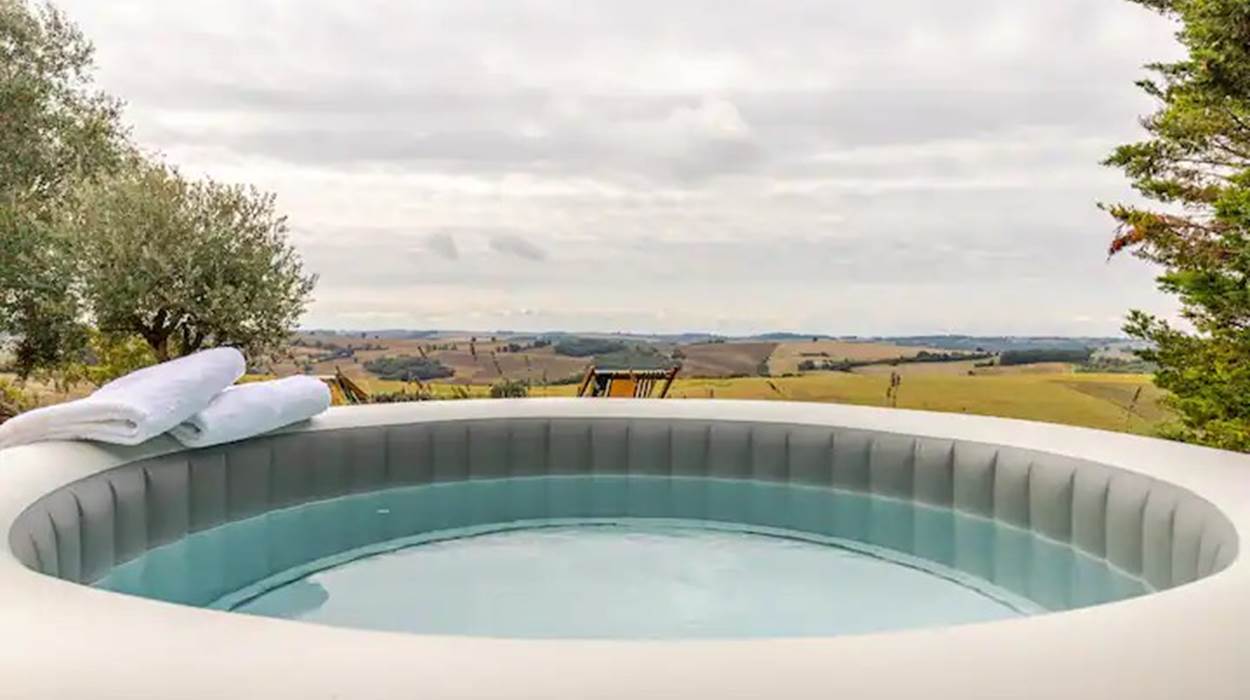 Jacuzzi