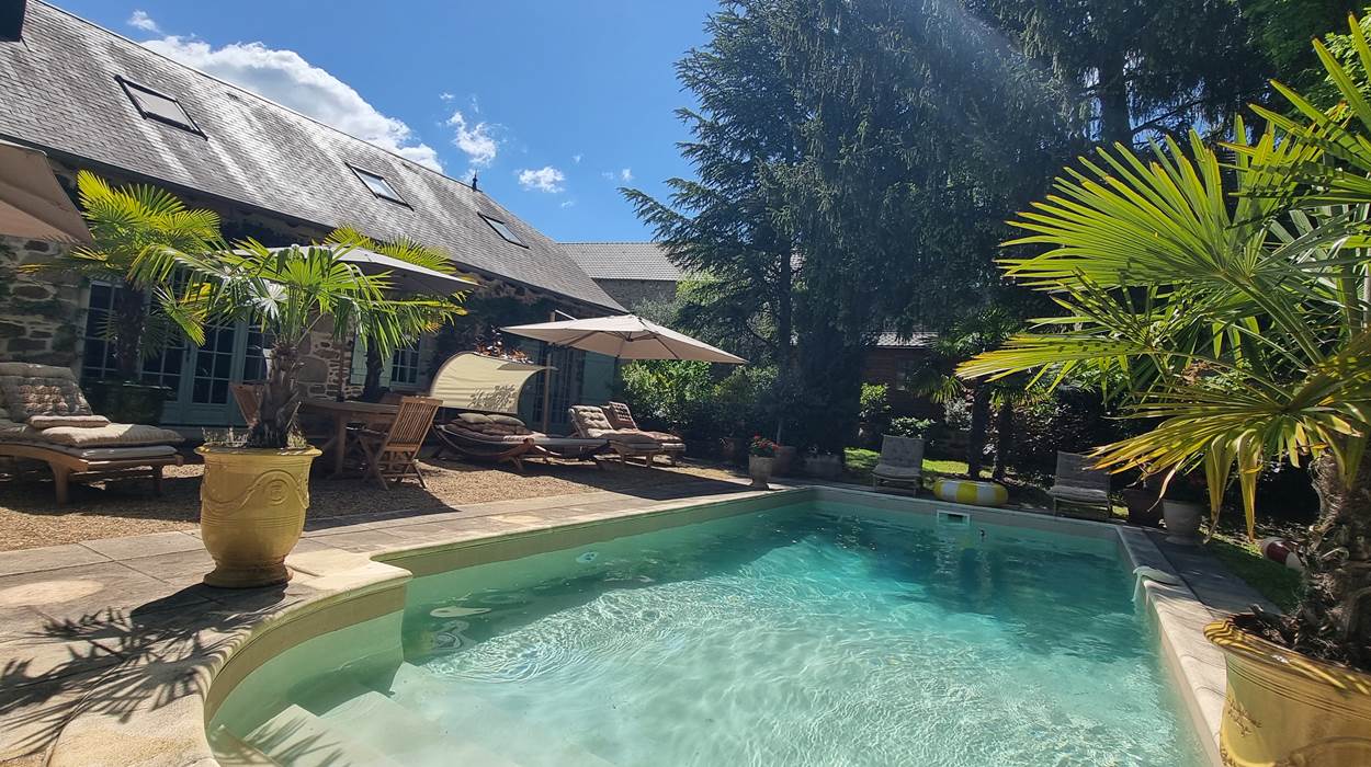 La nouvelle piscine vue du Moonbed