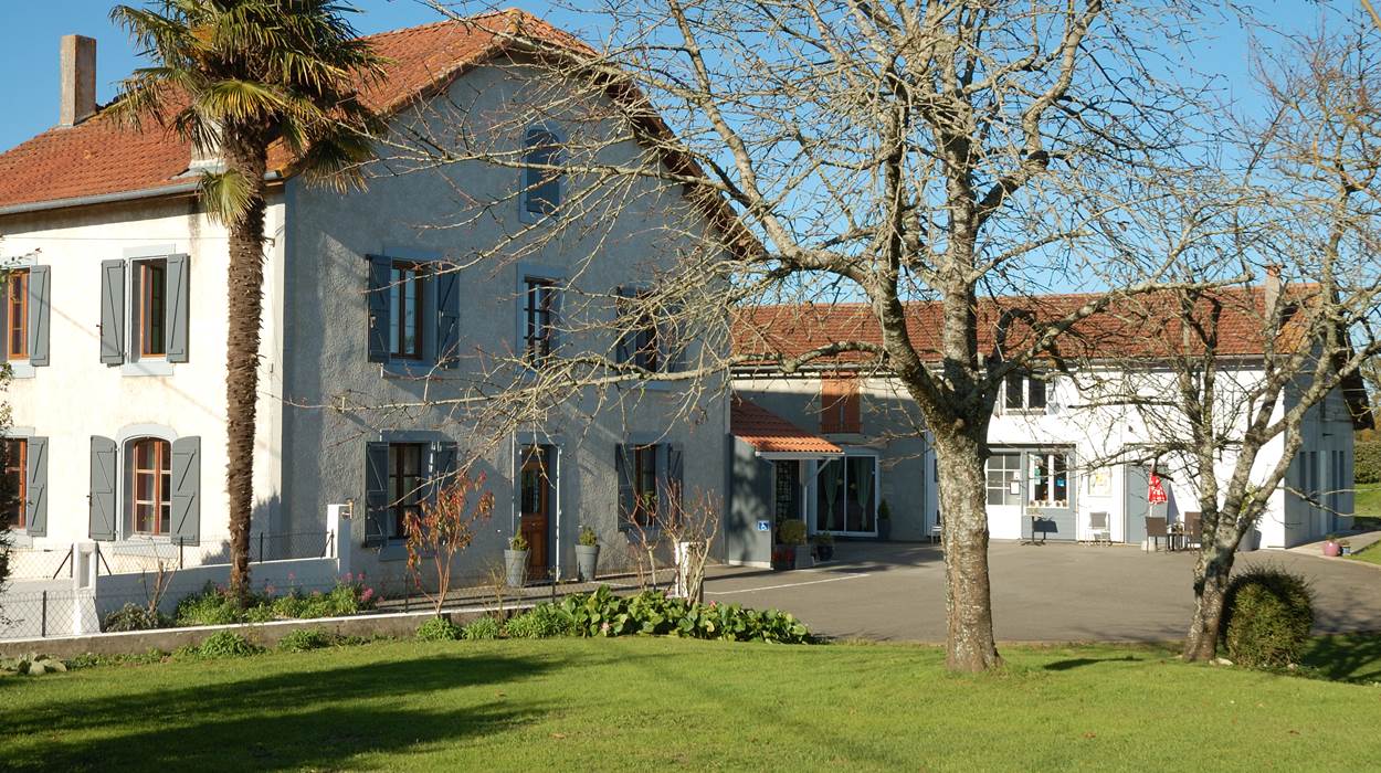 Maison d'Hôtes L'Horizon Doazit capacité 12 personnes