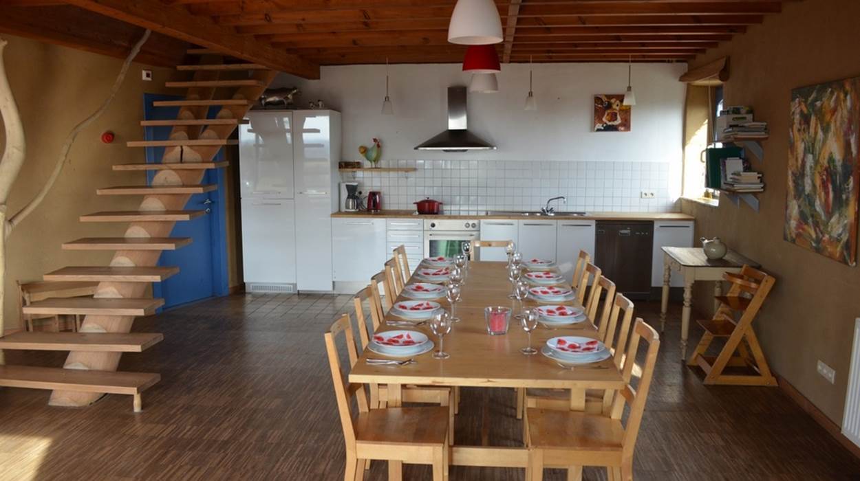 gite 12 personnes, espace rez de chausée spacieux avec vue champêtre