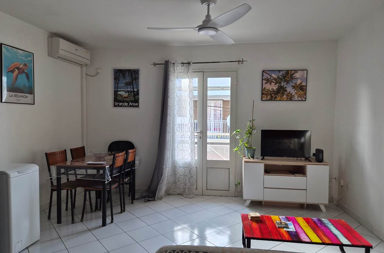 séjour, climatiseur, ventilateur plafond