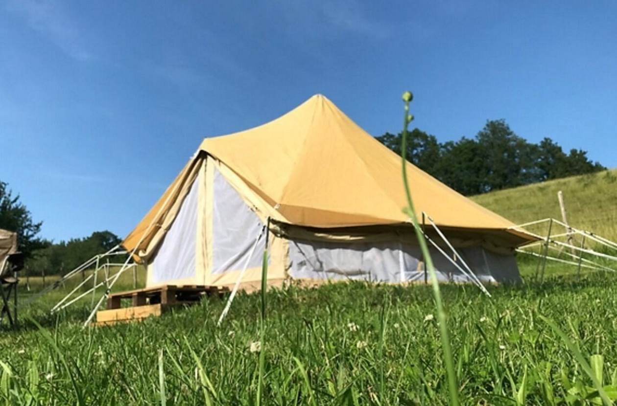 Tente équipée Noisette - extérieur