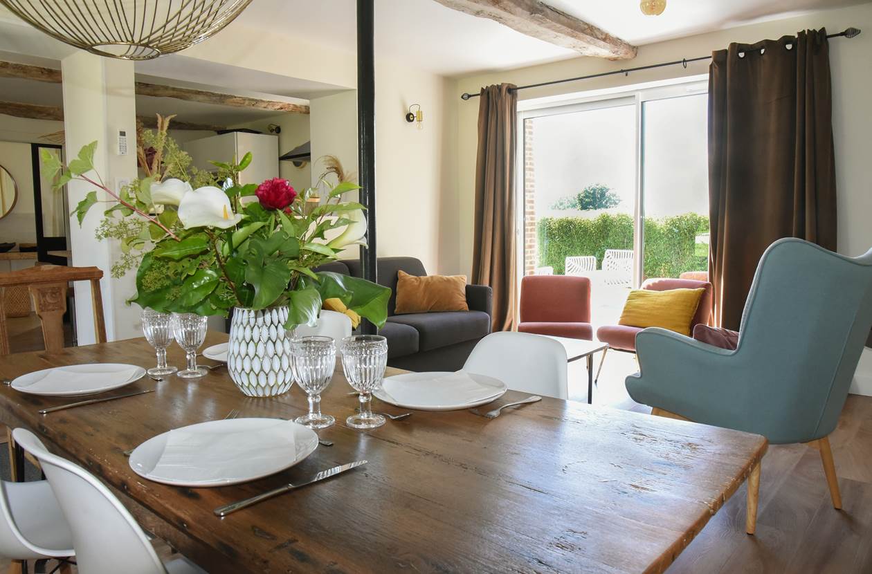 #ClosSaintJoseph_SalleSalon