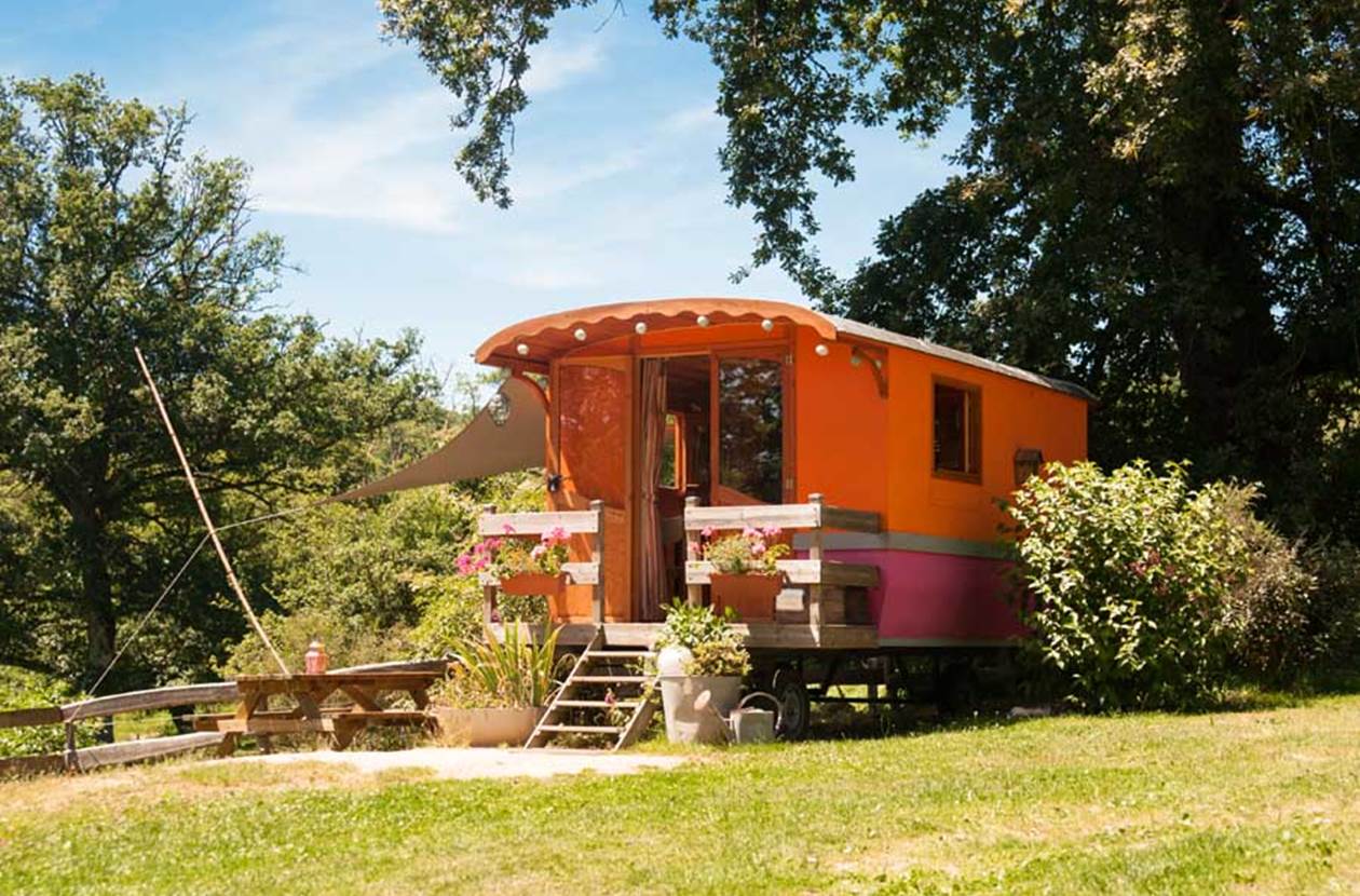 dormir en roulotte en limousin