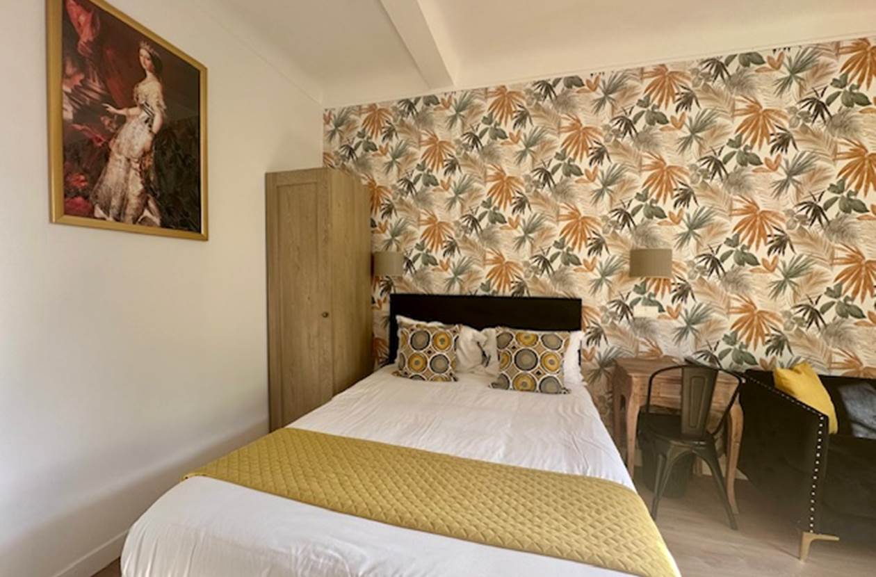 Chambre double confort au cœur de Biarritz