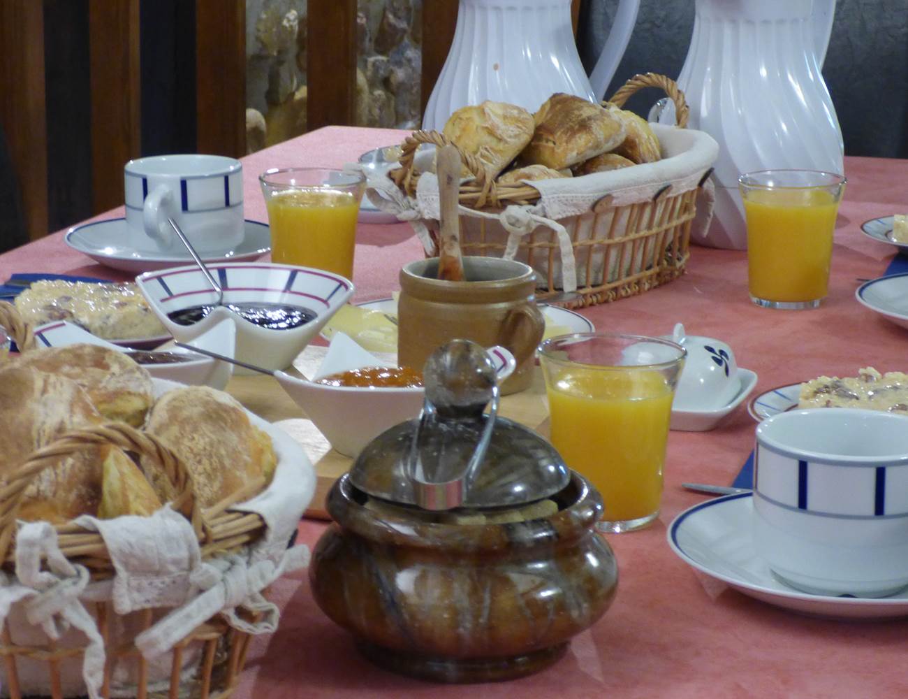 PETIT DEJ 2-photo-gallery