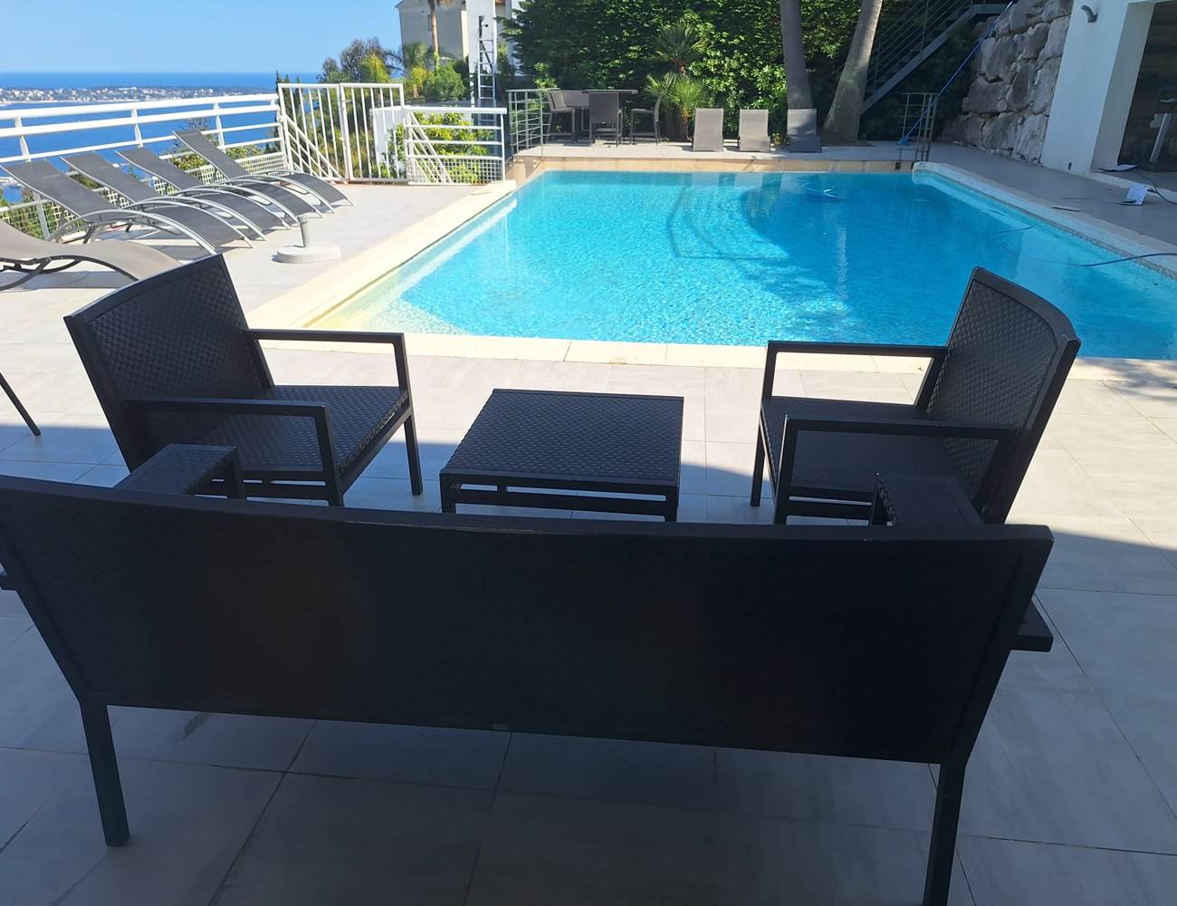 Piscine à débordement villa Super Cannes-photo-gallery