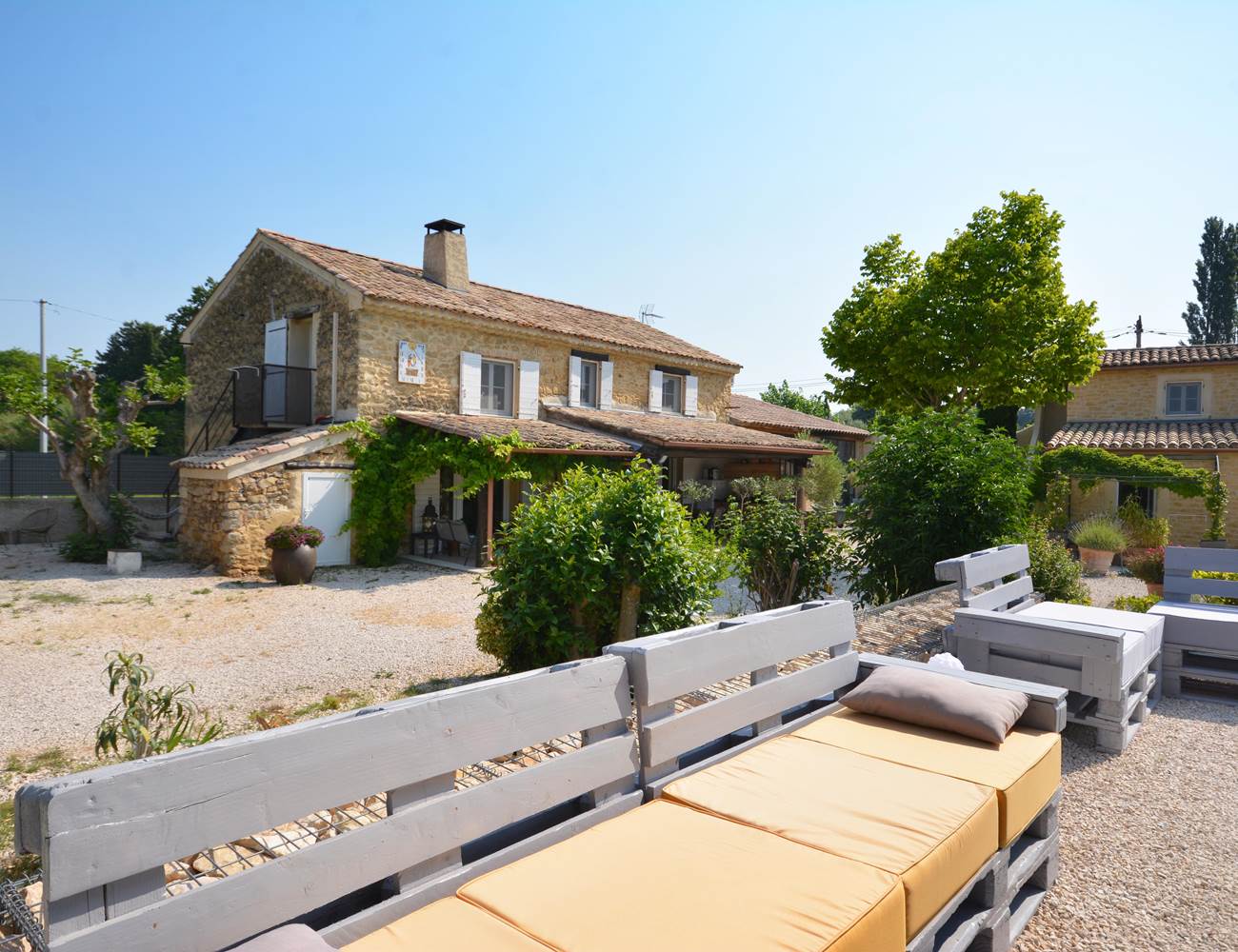 le mas julien , au coeur de la provence et du vignoble de chateauneuf du pape-photo-gallery