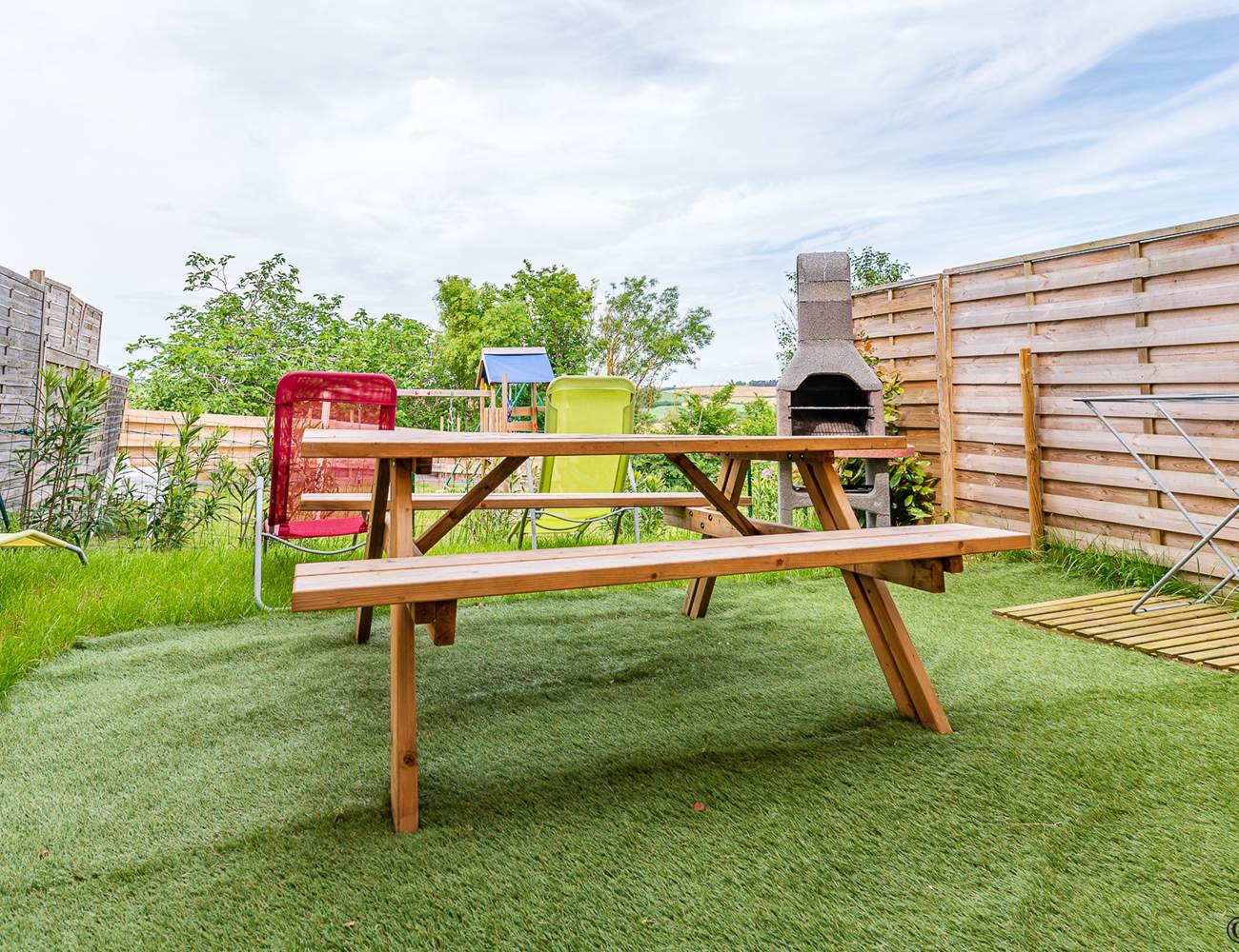 terrasse privée du gite avec barbecue-photo-gallery