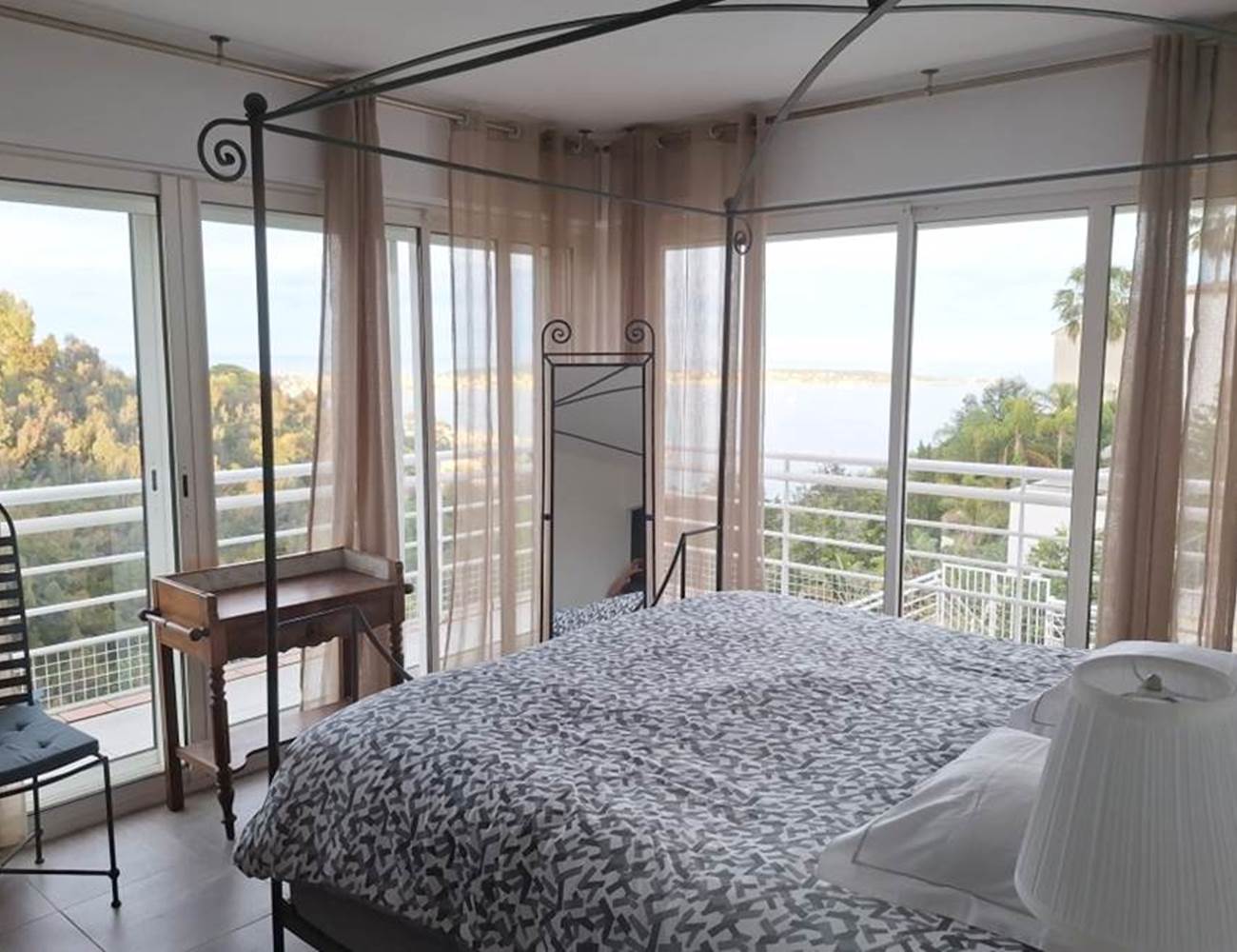 Chambre vue mer Super Cannes-photo-gallery