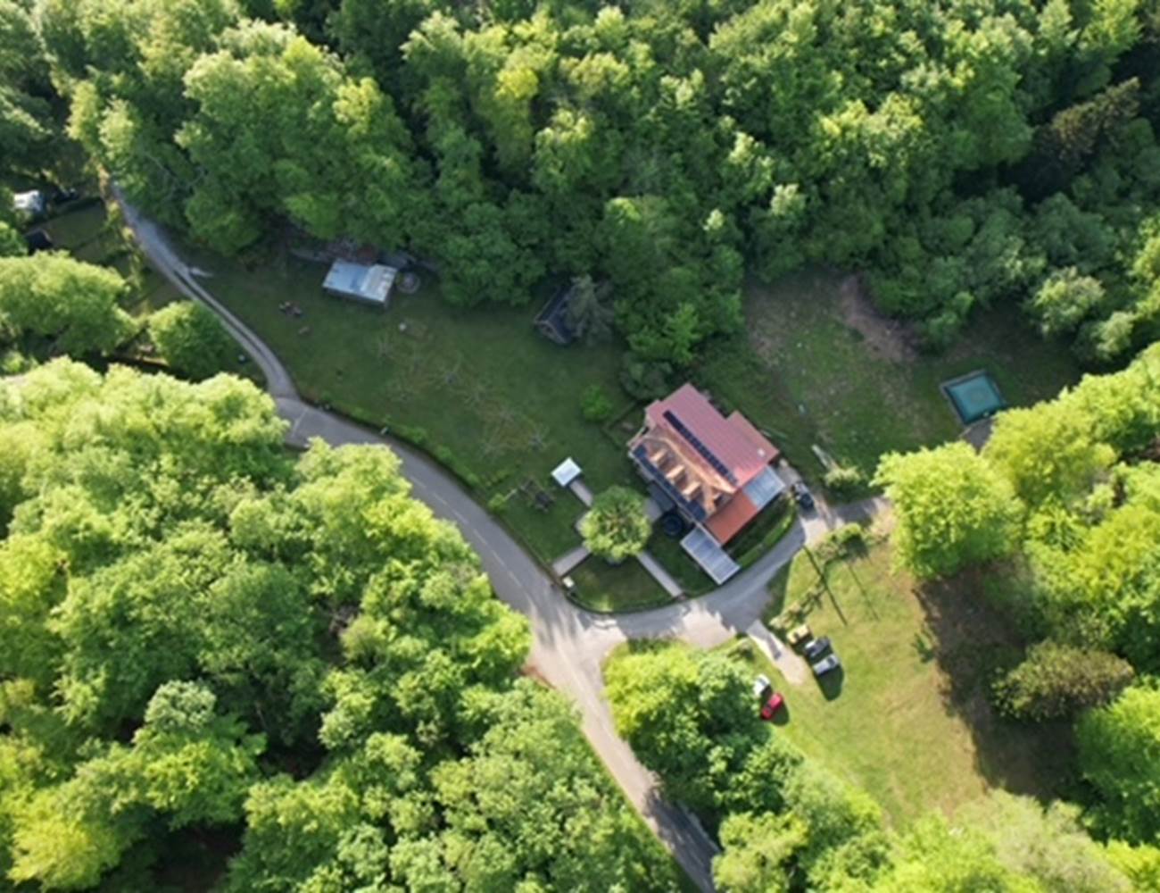 dji_fly_20240512_195612_375_1715537024558_photo-photo-gallery