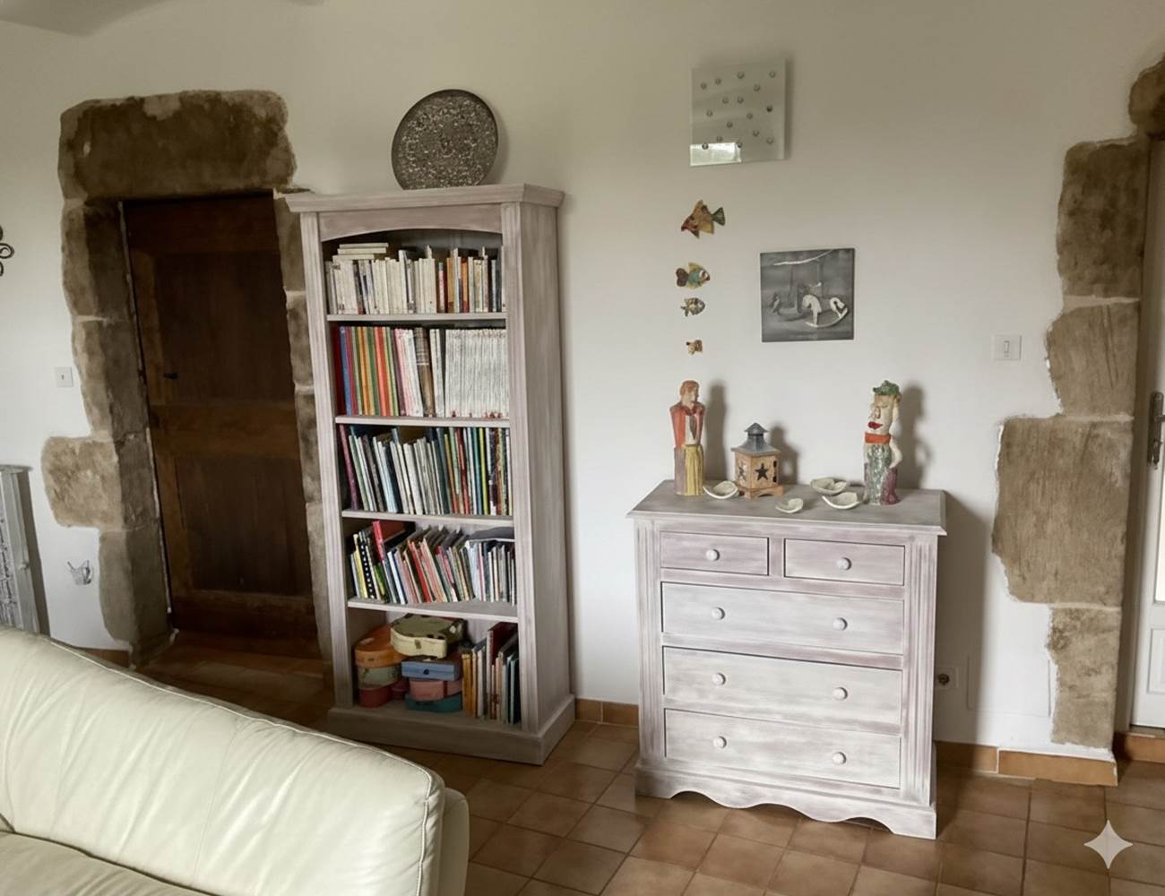 La bibliothèque côté littérature jeunesse et BD