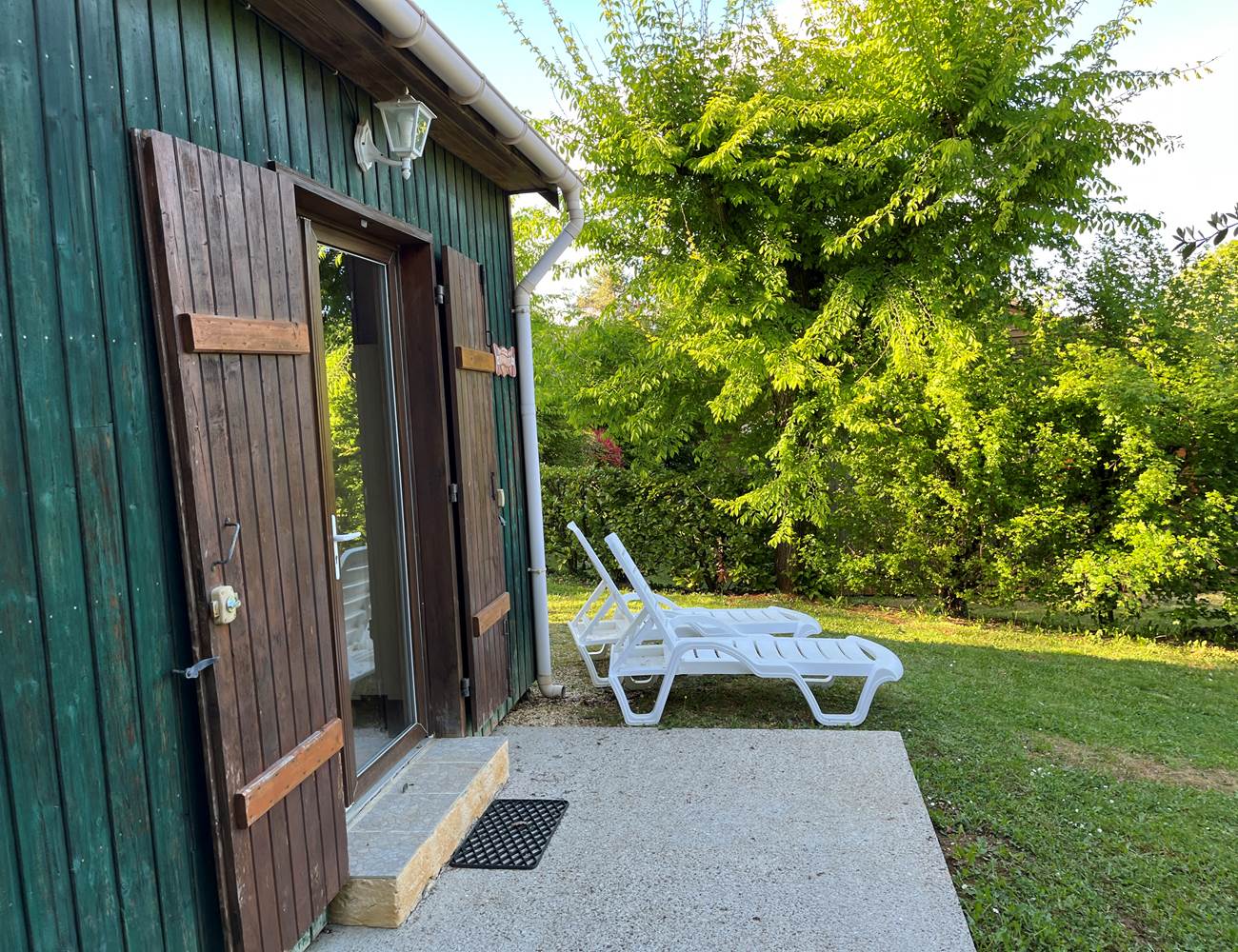 Extérieur arboré,fraîcheur et détente-photo-gallery