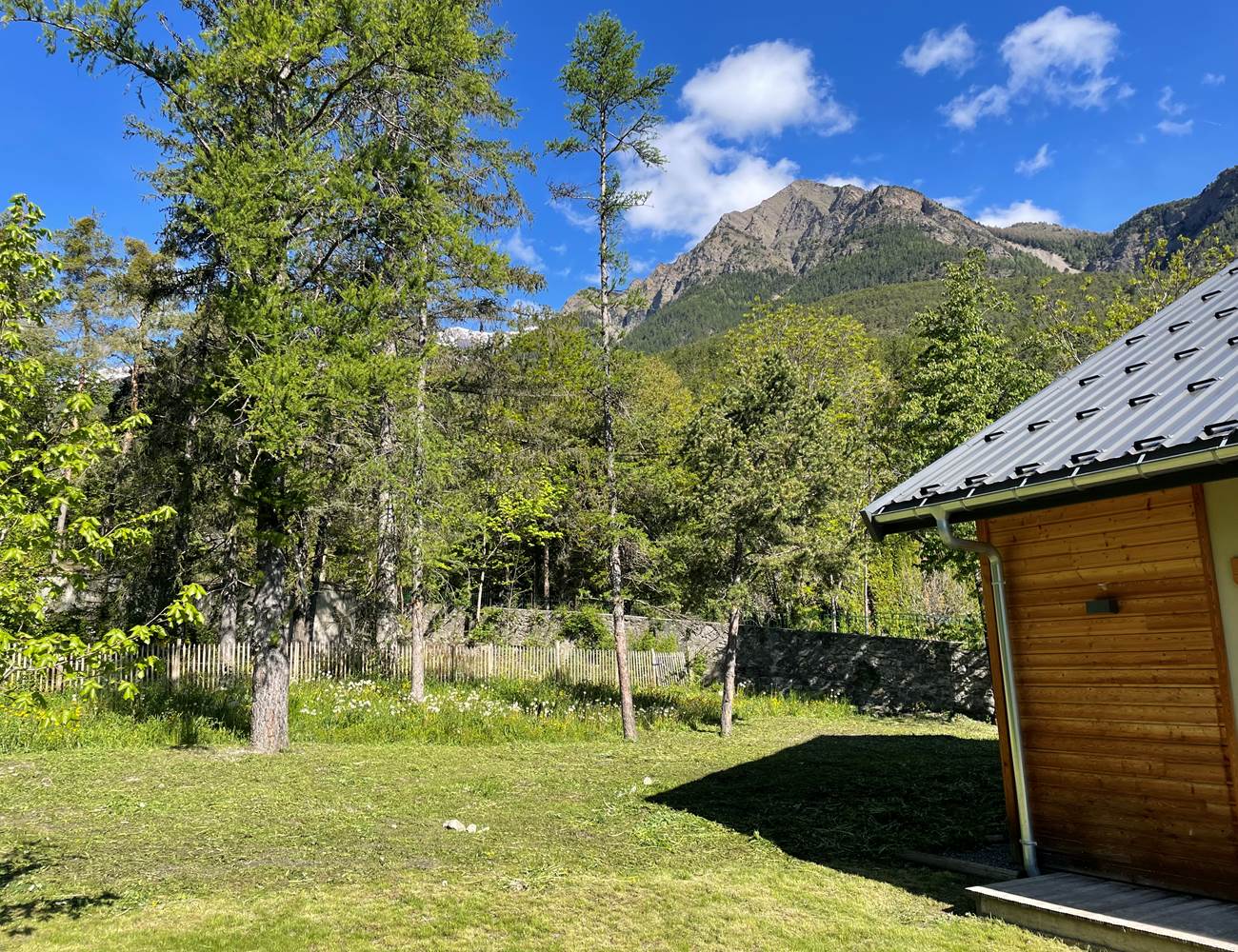 tempImage6I2XiJ-photo-gallery