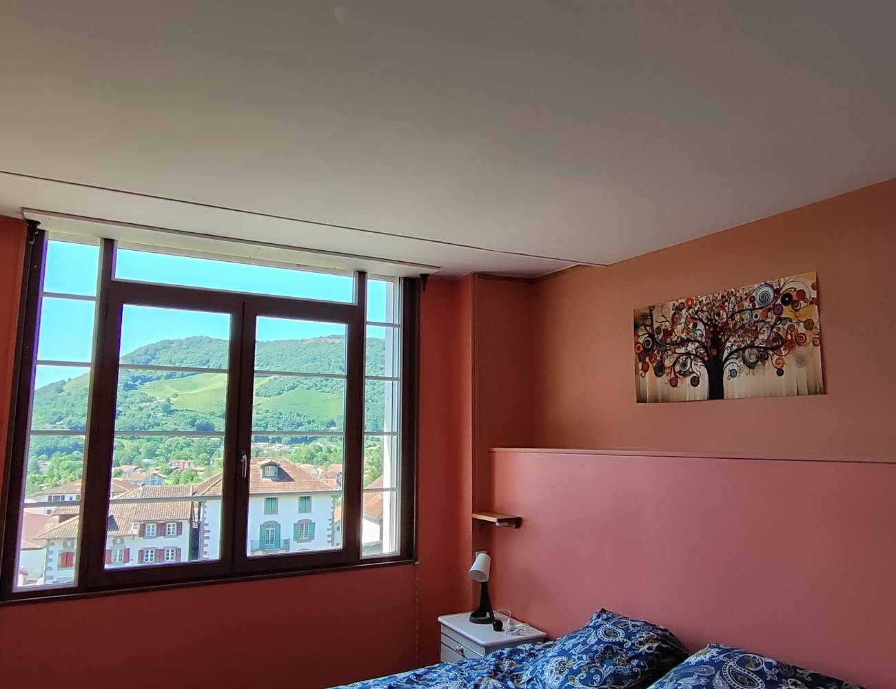 1720280690944-photo-gallery