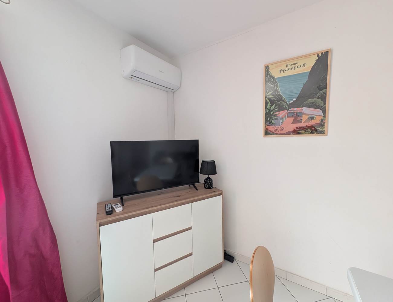 1000008520-photo-gallery