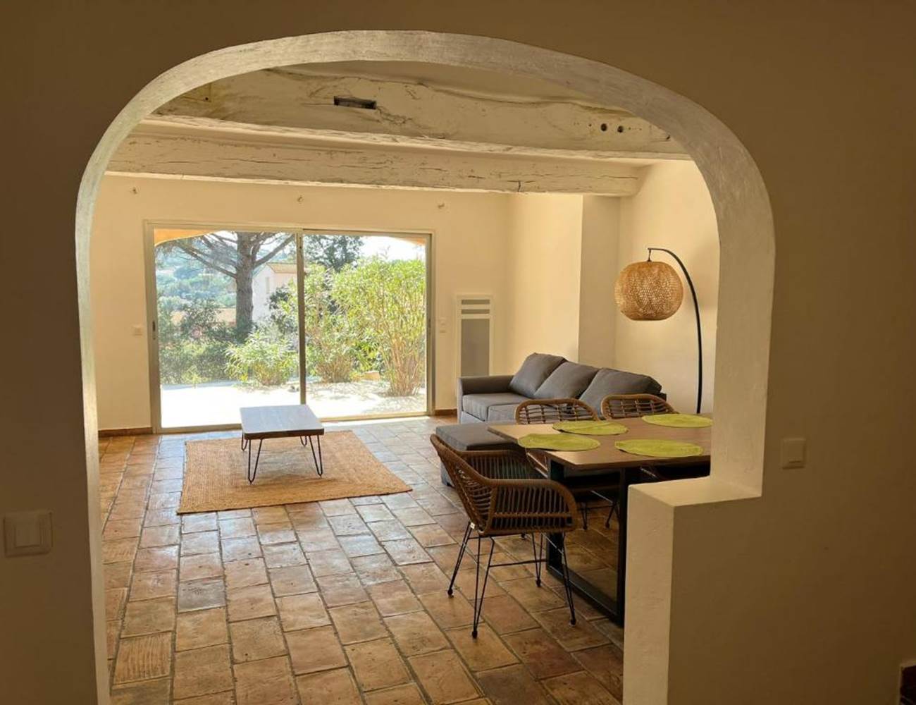 446955559-photo-gallery