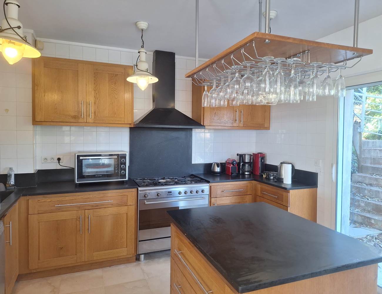 cuisine-equipee-location-villa-cannes-photo-gallery