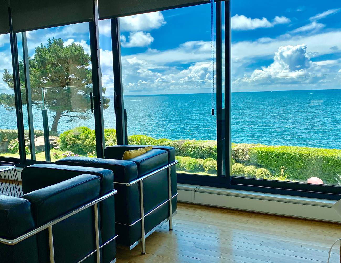 Lire devant la mer-photo-gallery