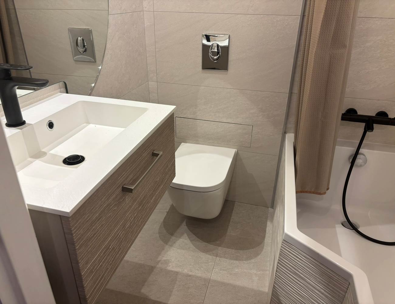Bathroom small-photo-gallery