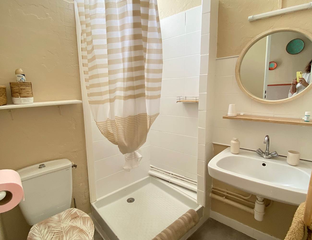 Salle de bain chambre 115-photo-gallery