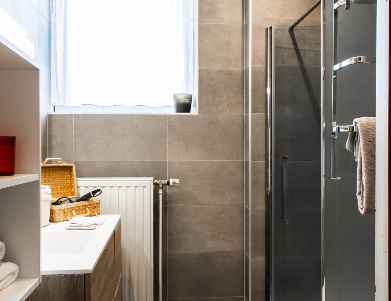 Salle de bain n° 2 1er étage-photo-gallery