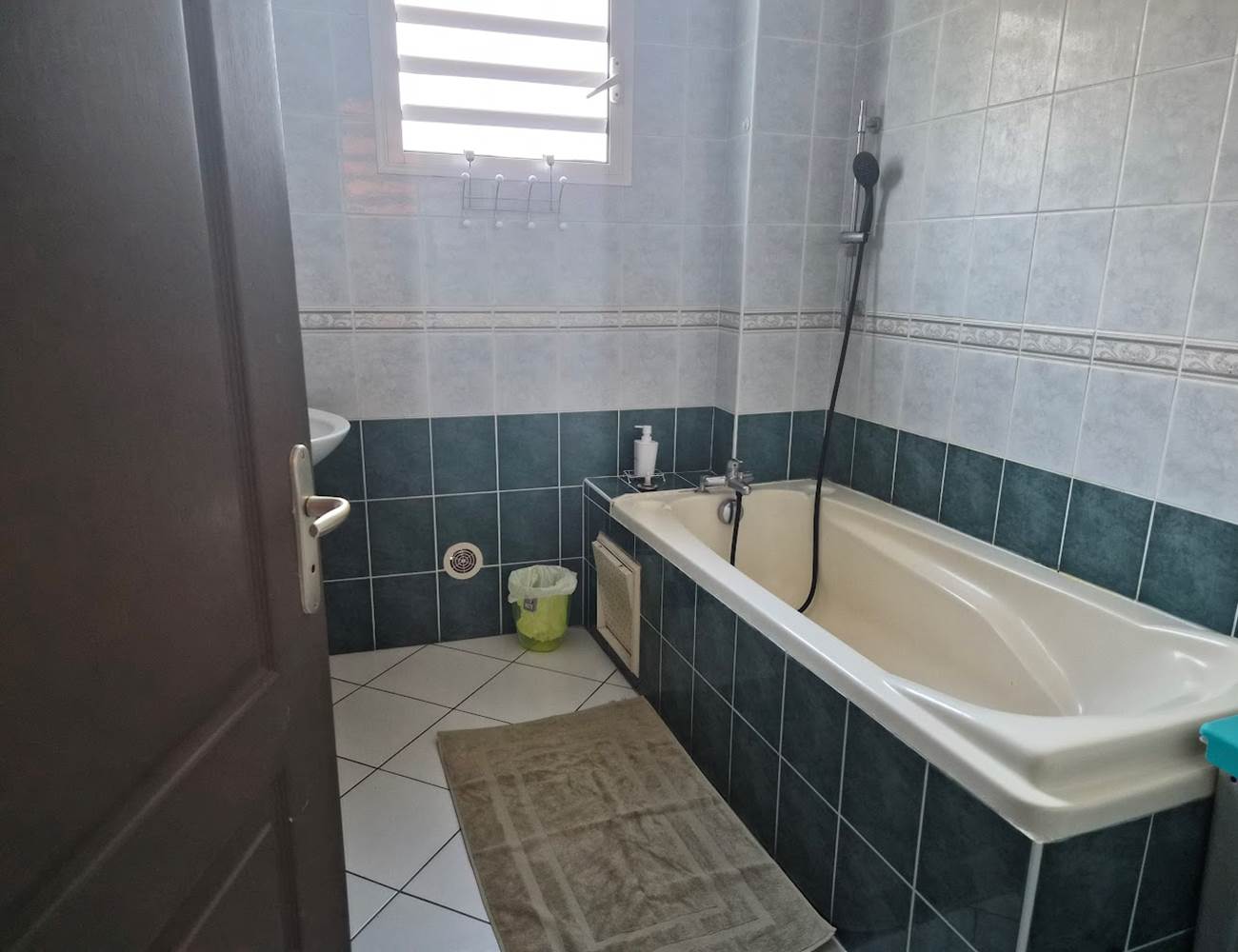 20260106_182856-photo-gallery