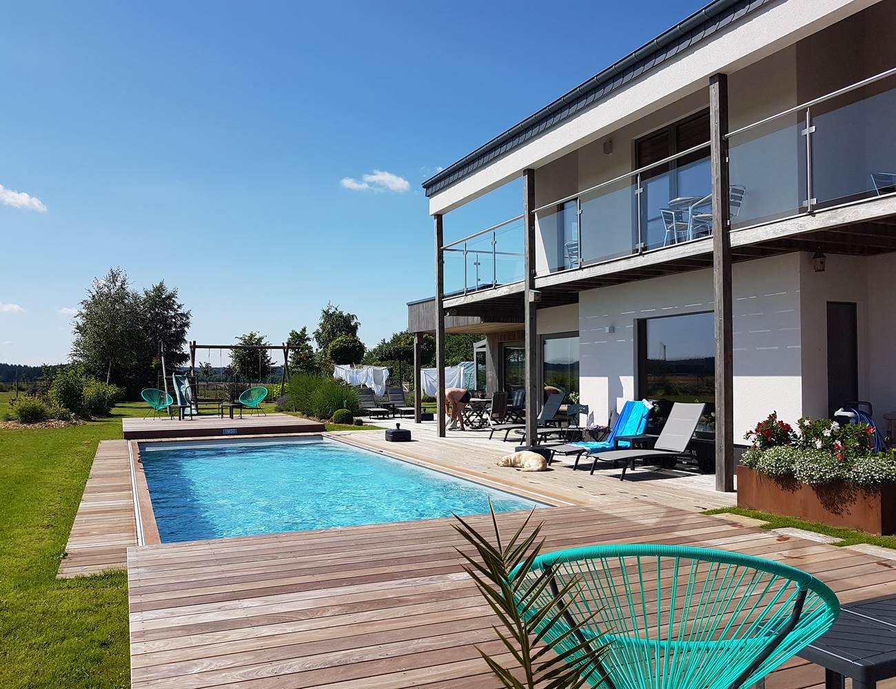 La Chabetaine - jardin - piscine avec sa terrasse mobile-photo-gallery