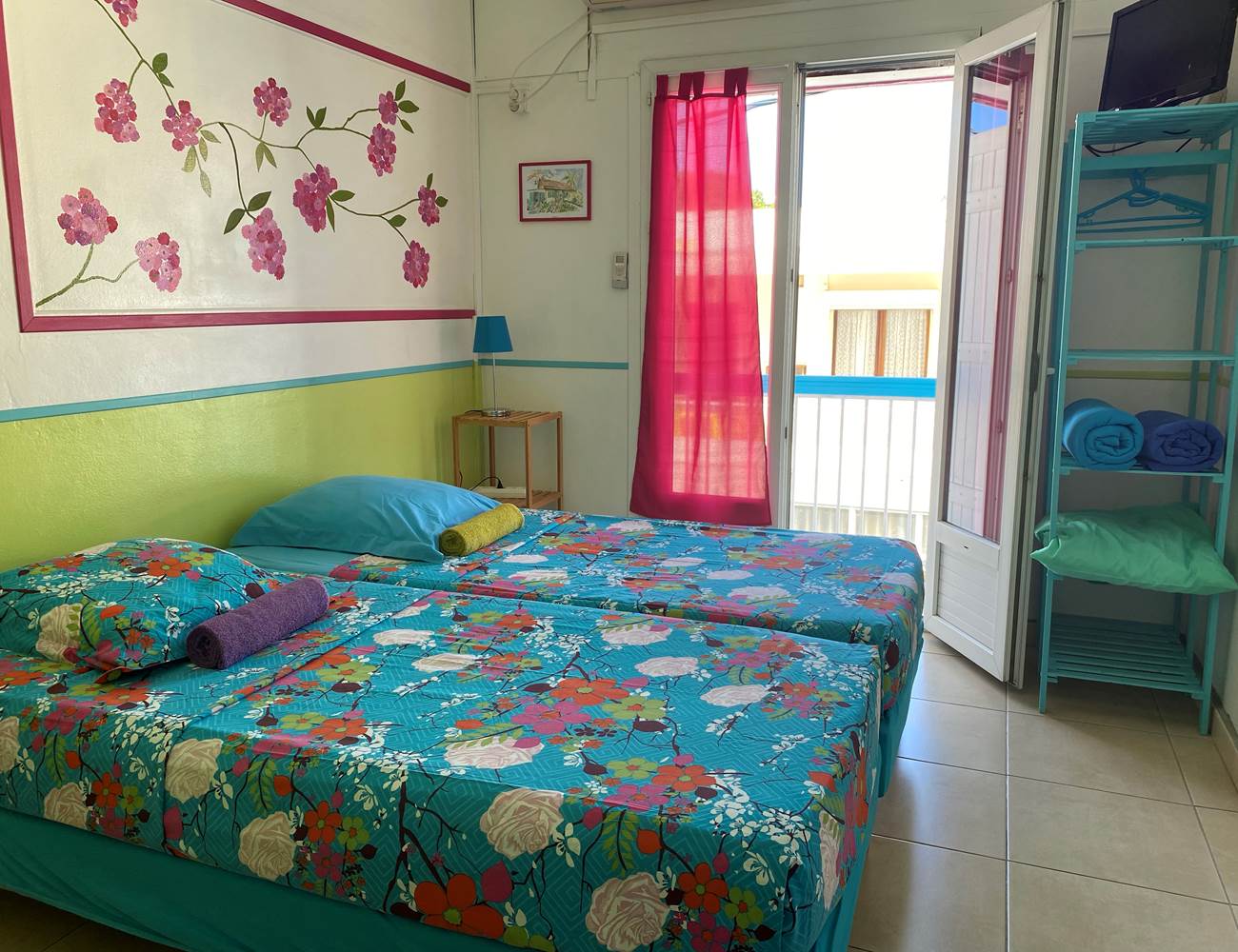 ch 111 twin auberge-photo-gallery