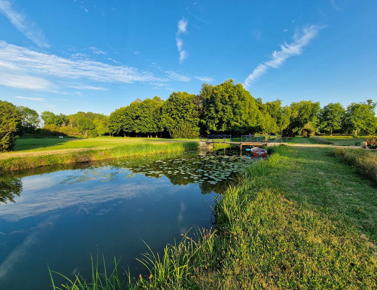 le pont & la barque-photo-gallery